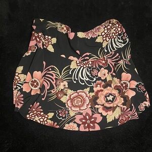 Floral Women's Skirt - Black and Pink